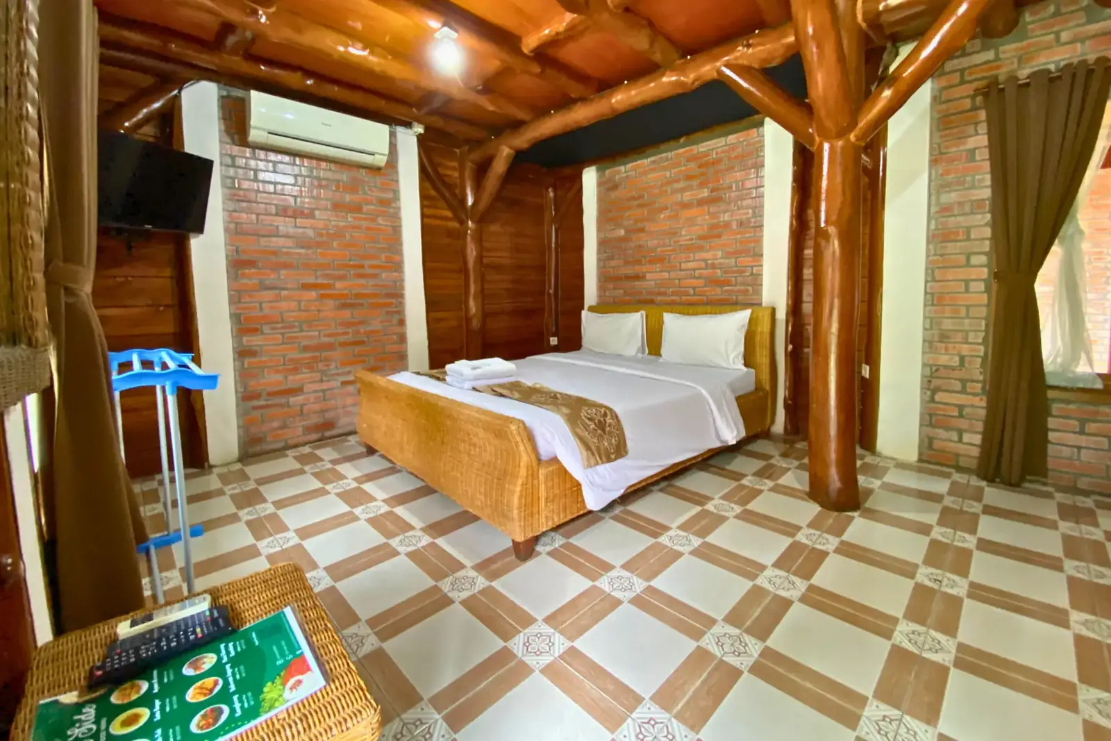 Type Habibah - Hotel Double Bed di Saung Dolken Resort & Hotel Syariah