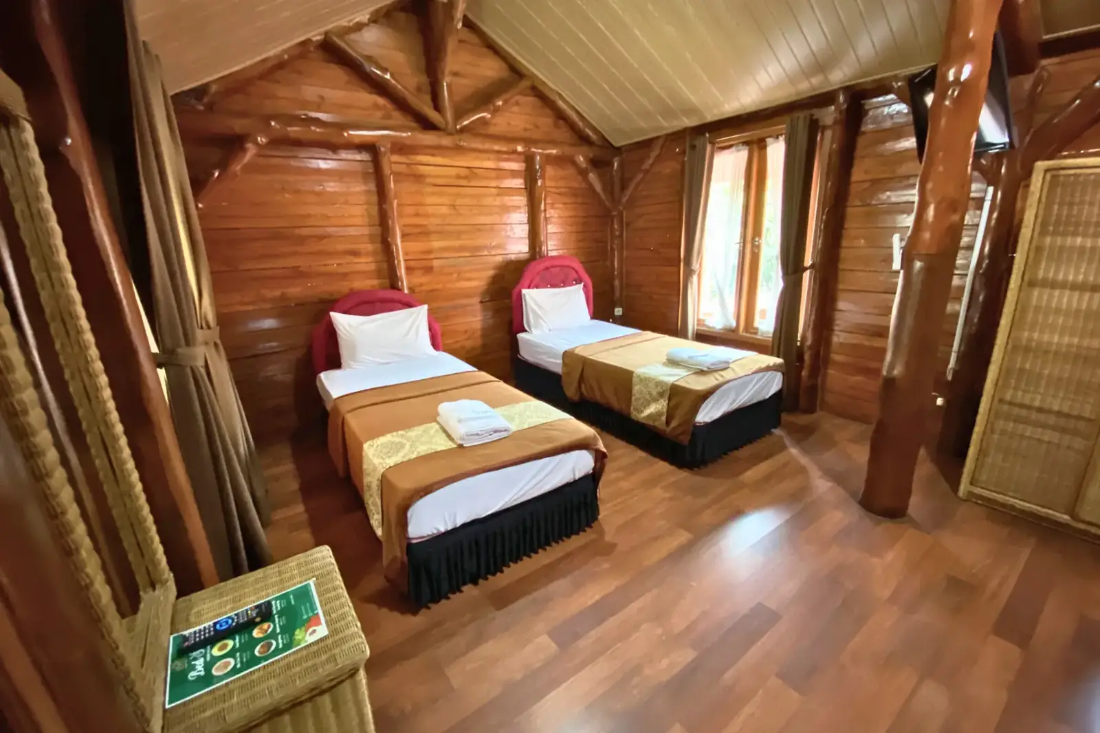 Type Habibah - Hotel Twin Bed di Saung Dolken Resort & Hotel Syariah