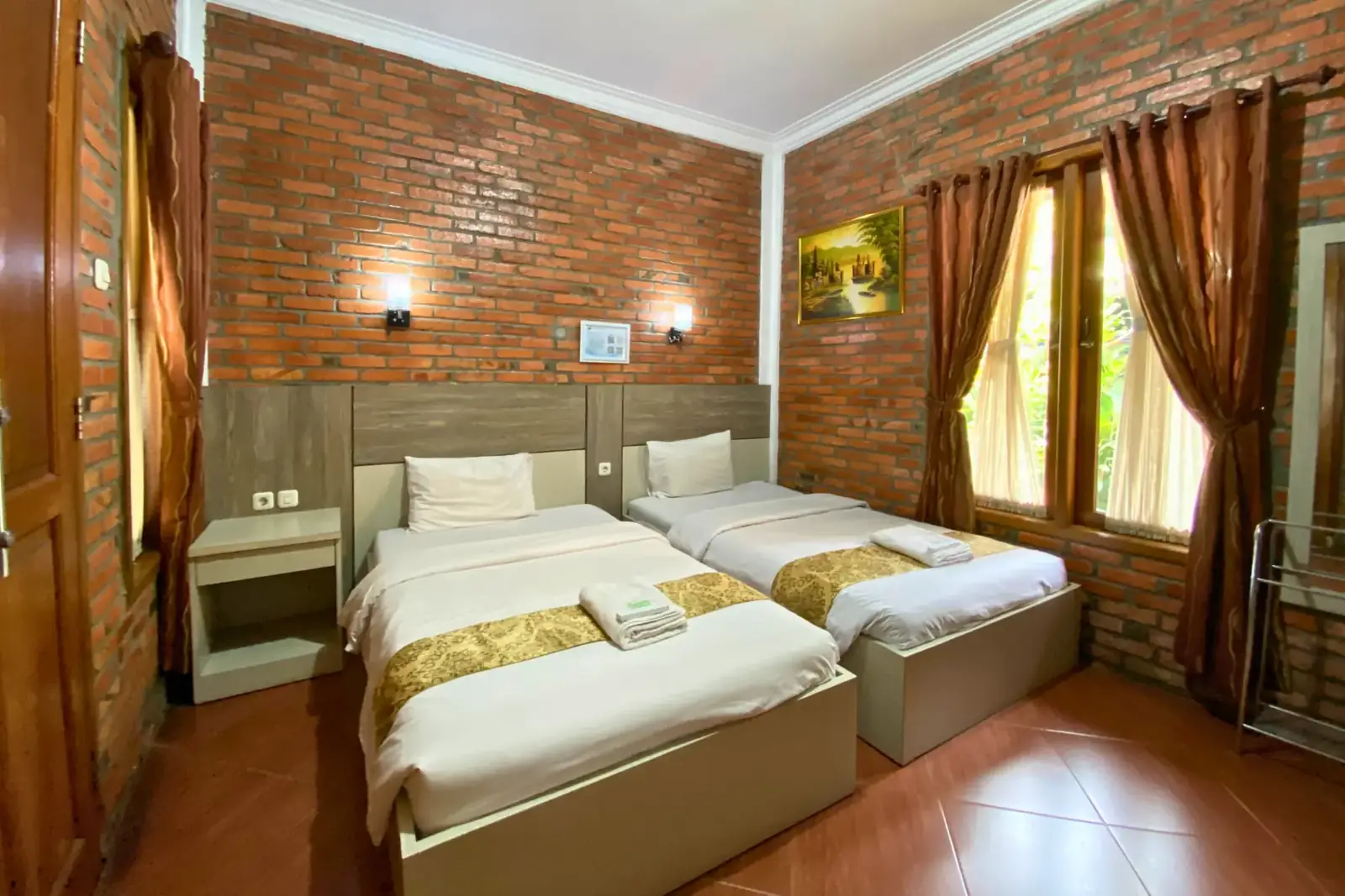 Type Namirah - Hotel Twin Bed Basic di Saung Dolken Resort & Hotel Syariah