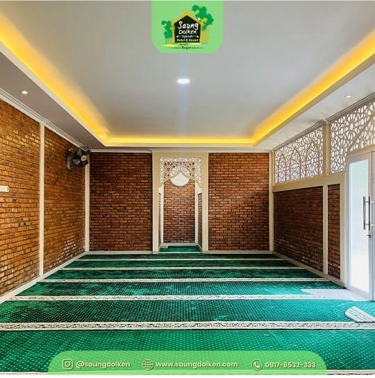 Musollah Saung Dolken - ruang ibadah syariah yang nyaman dan bersih di hotel resort Sentul Bogor